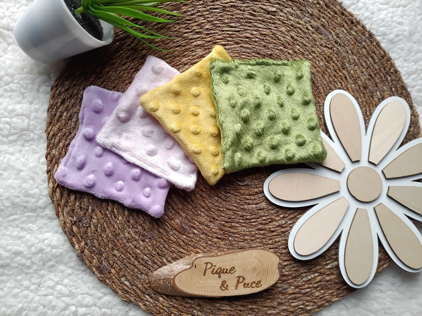 Carré minky démaquillant par 4