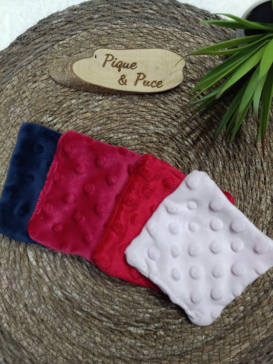 Carré minky démaquillant par 4