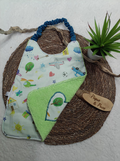 Bavoir maternelle