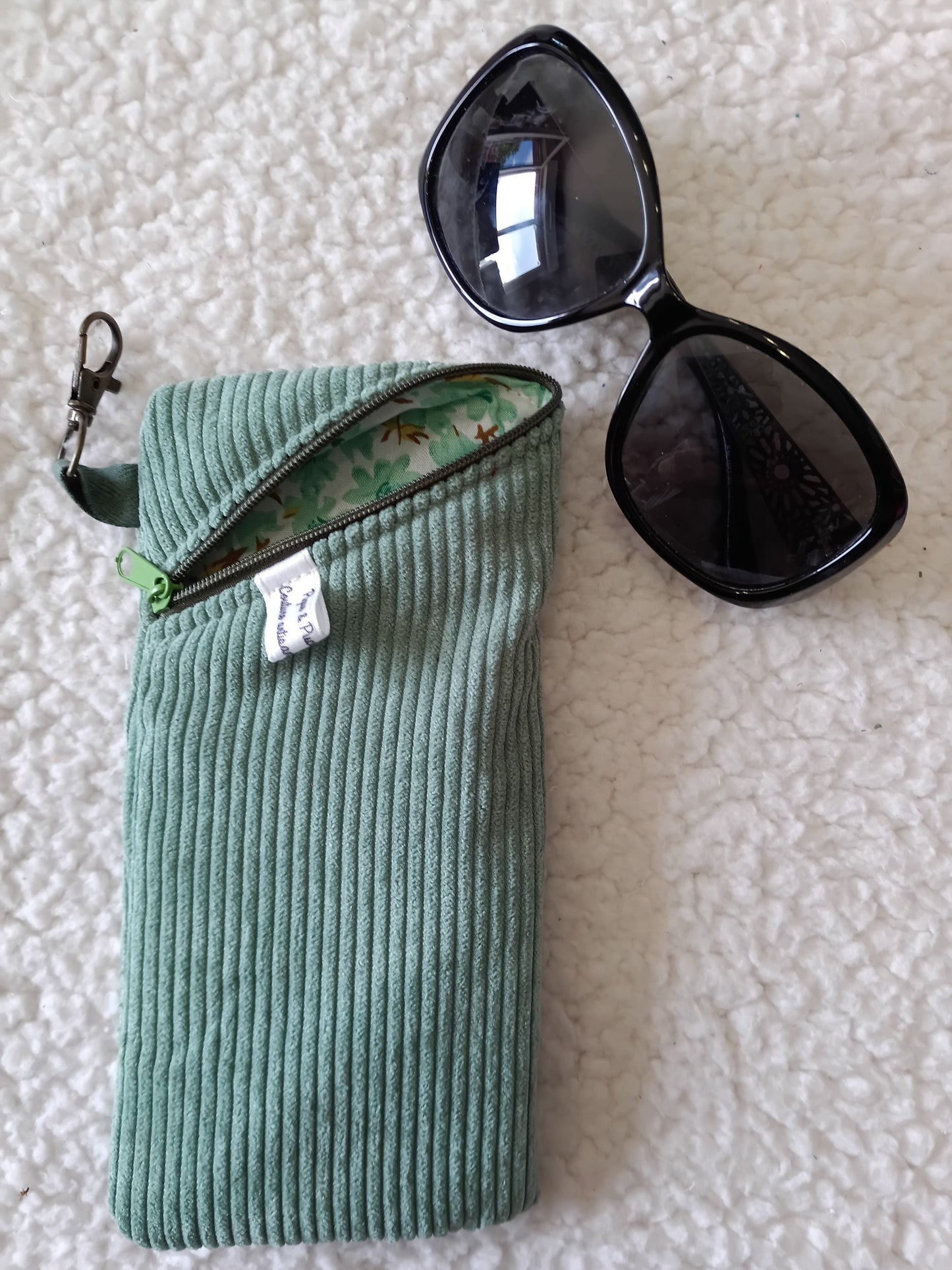 Étui à lunettes