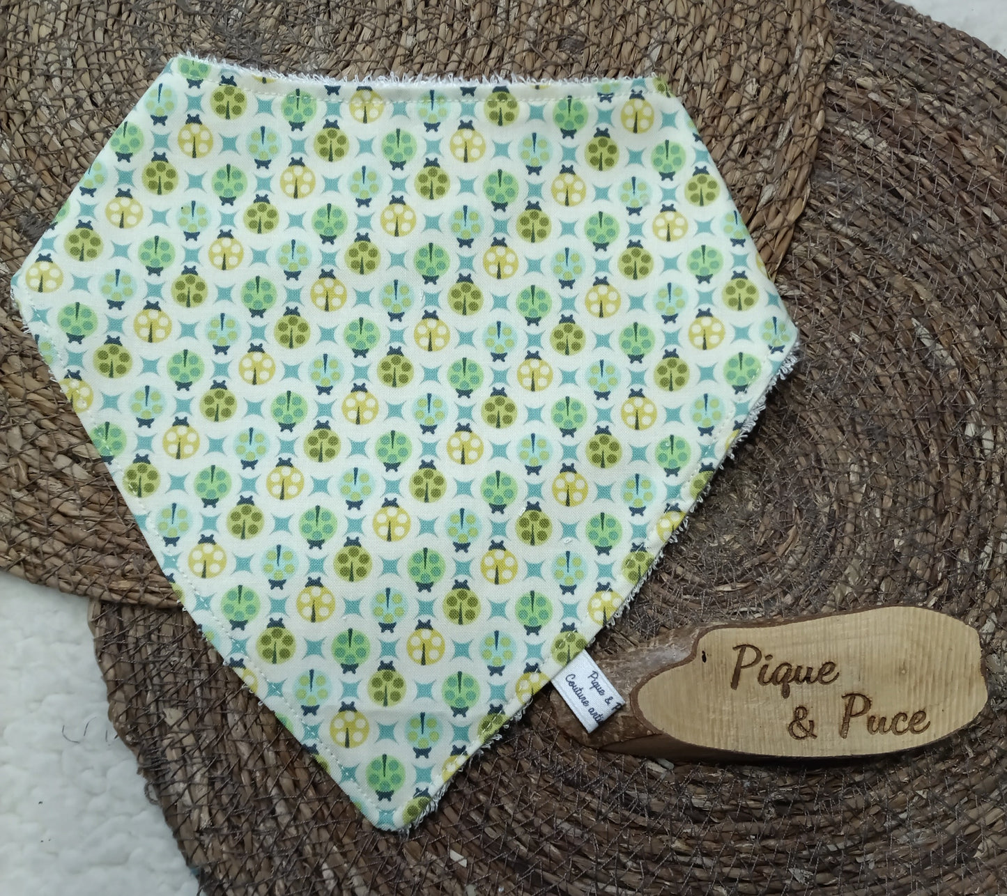 Bavoir bandana GM