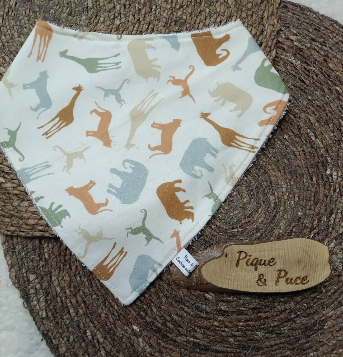 Bavoir bandana GM