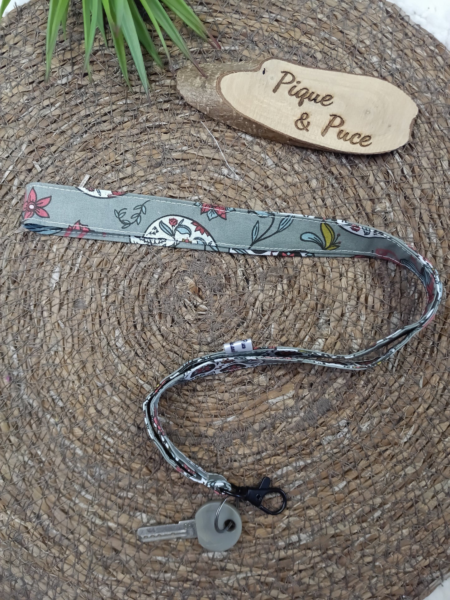 Cordon tour de cou clé/carte