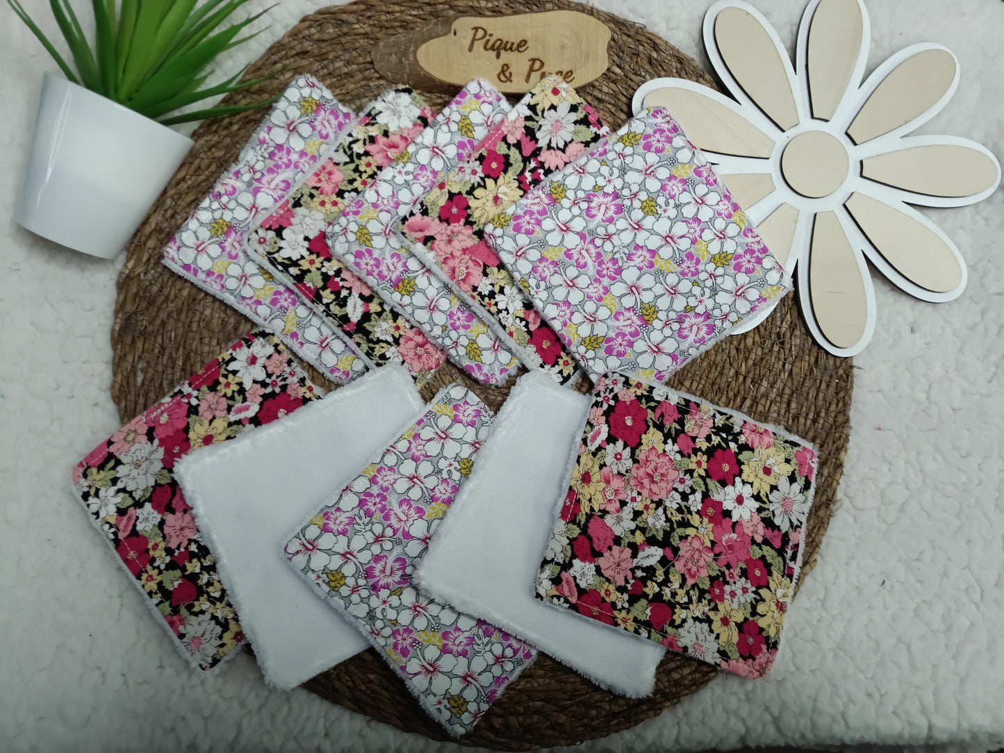 Lot lingettes démaquillantes