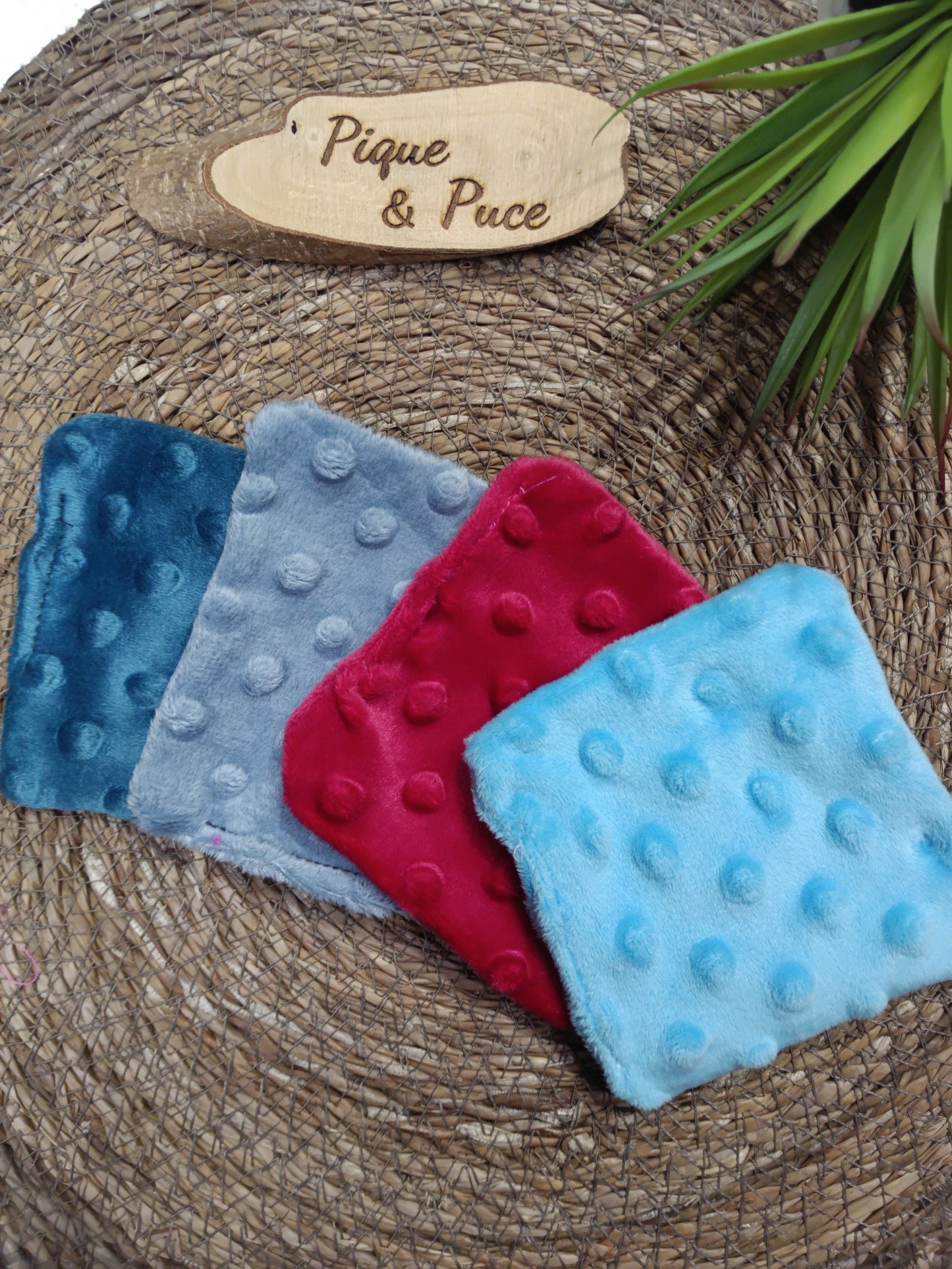 Carré minky démaquillant par 4