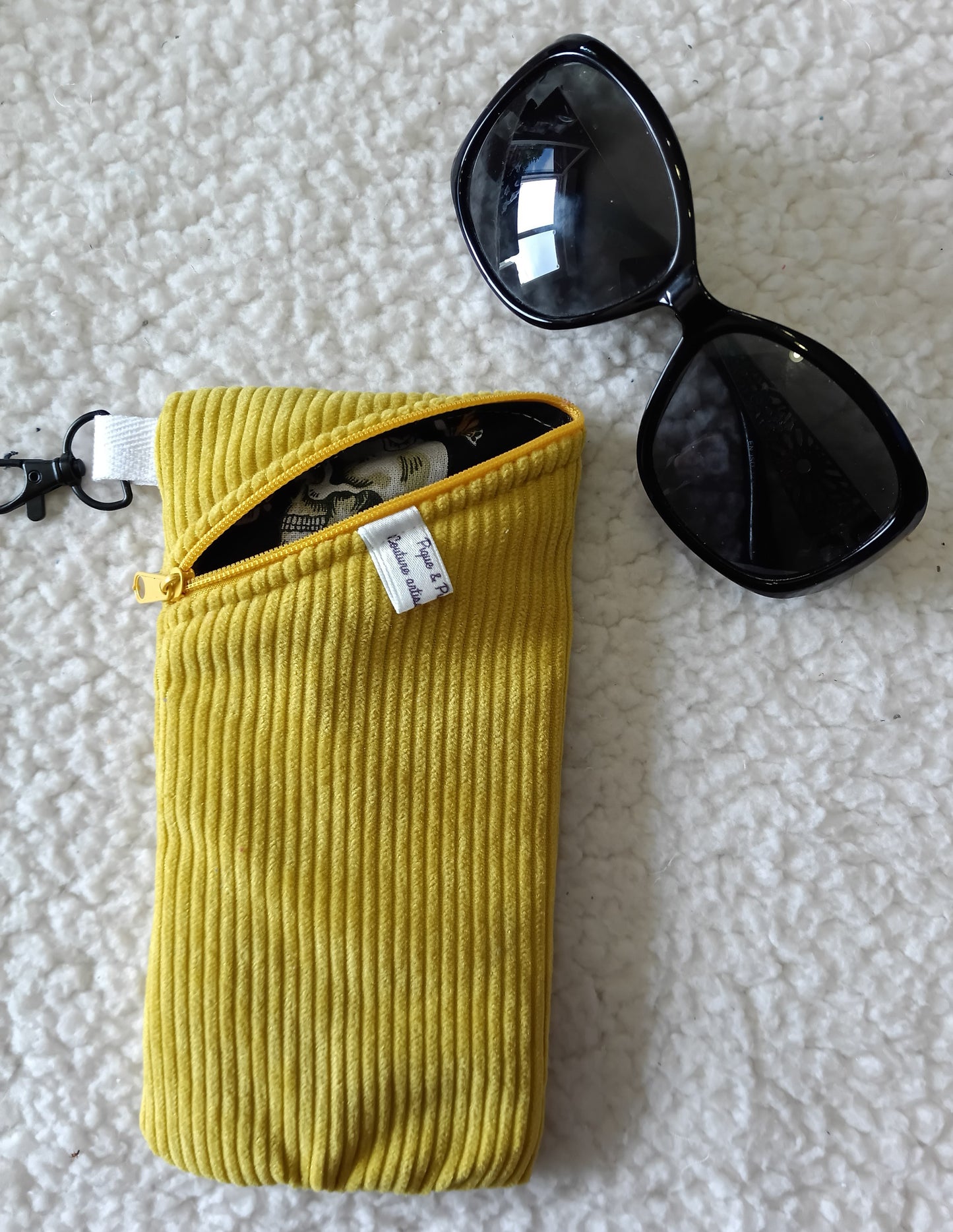 Étui à lunettes