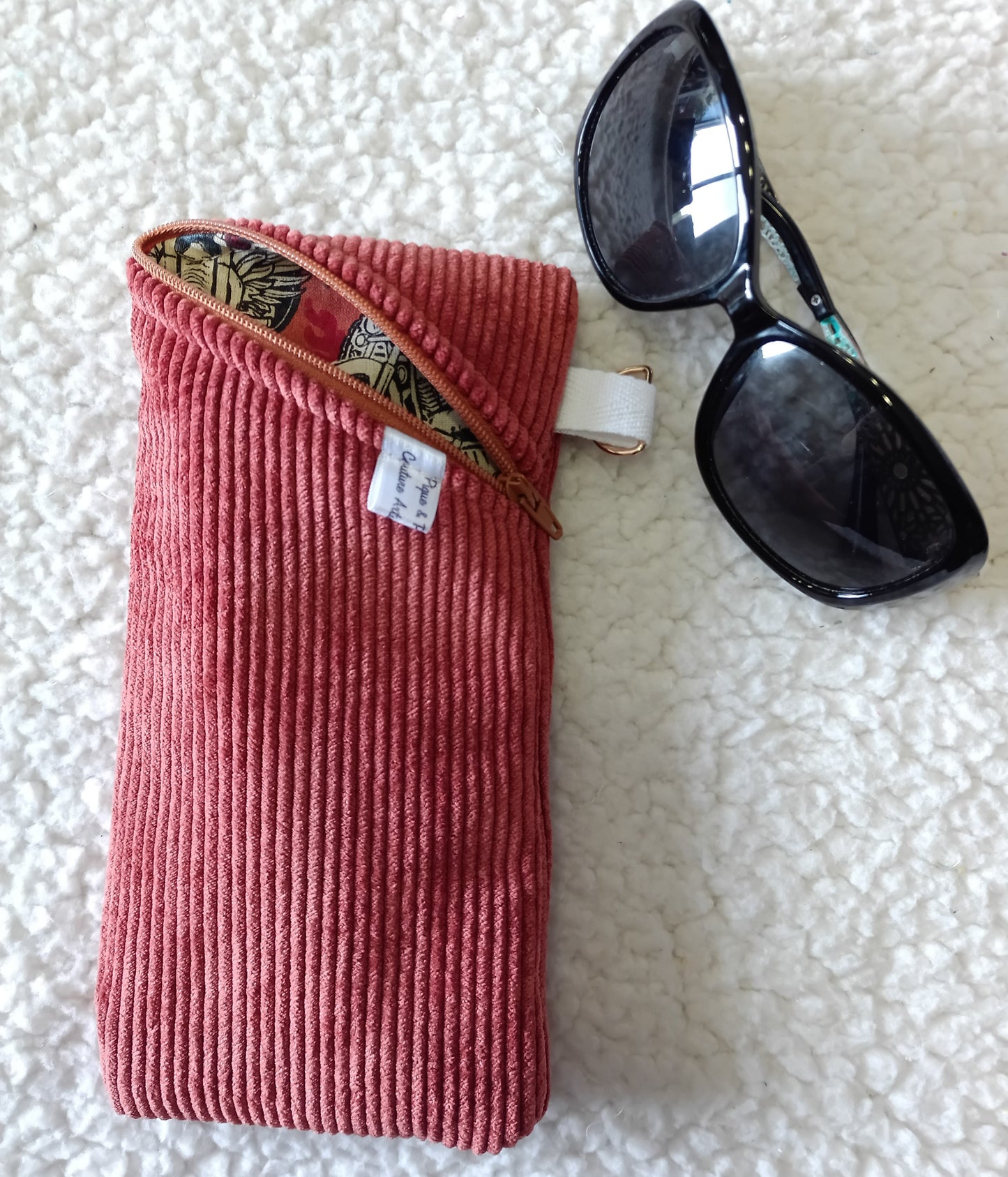 Étui à lunettes