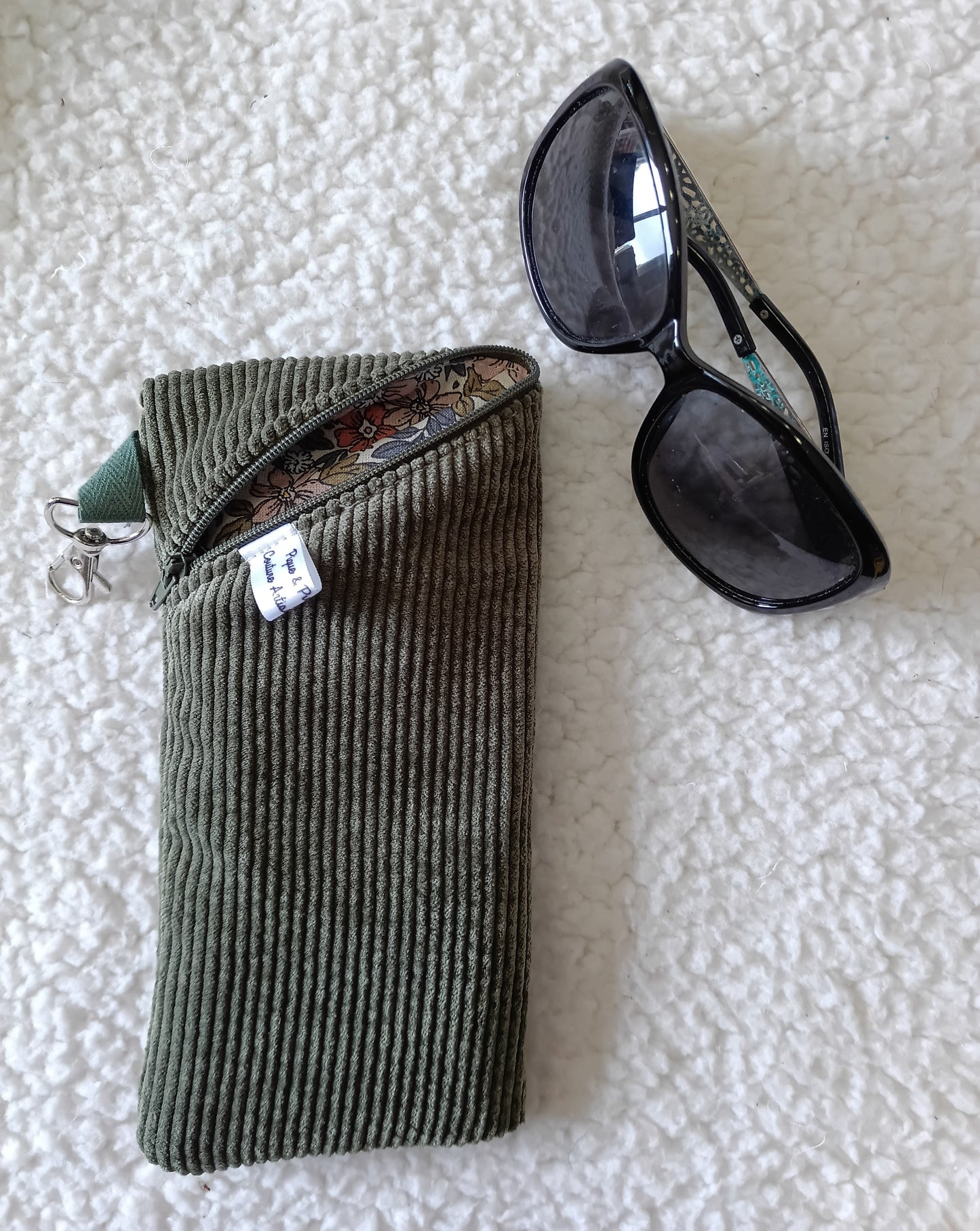 Étui à lunettes