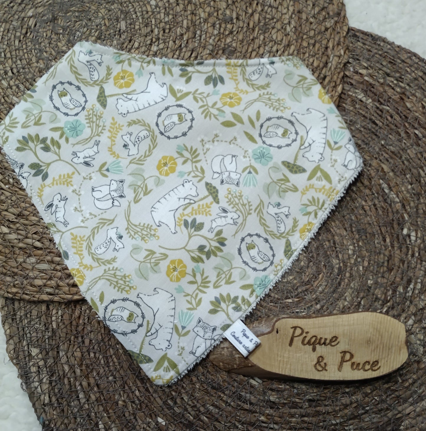 Bavoir bandana GM
