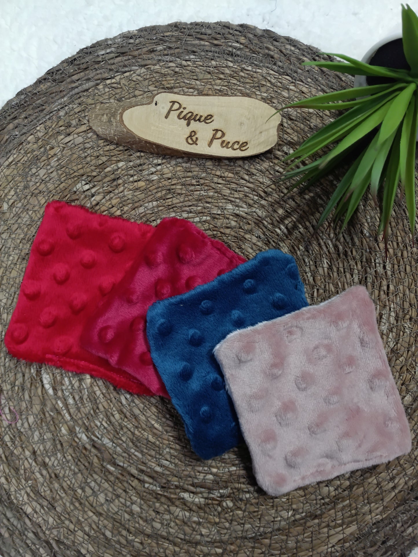 Carré minky démaquillant par 4