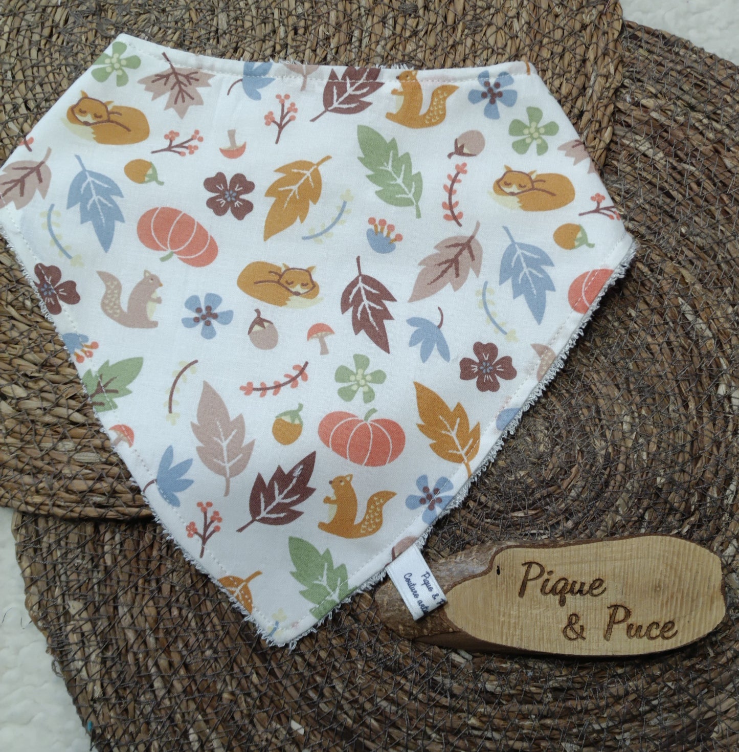 Bavoir bandana GM