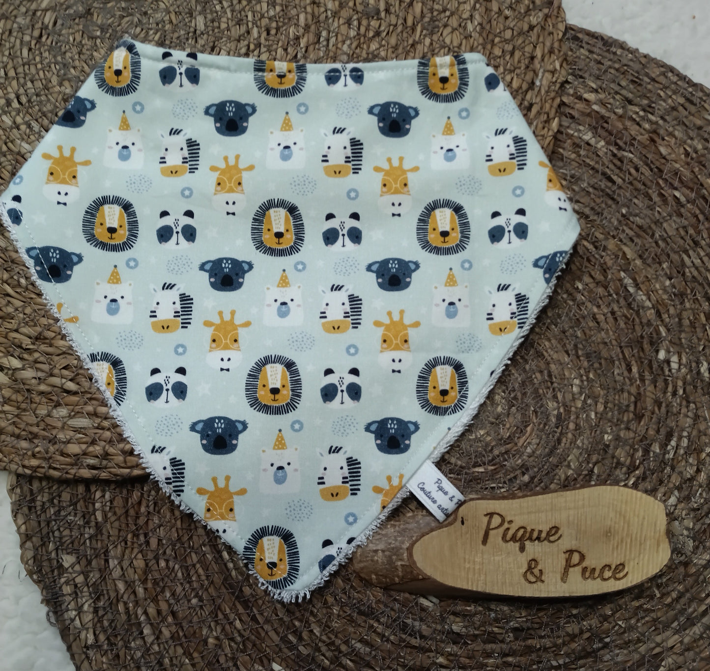 Bavoir bandana GM
