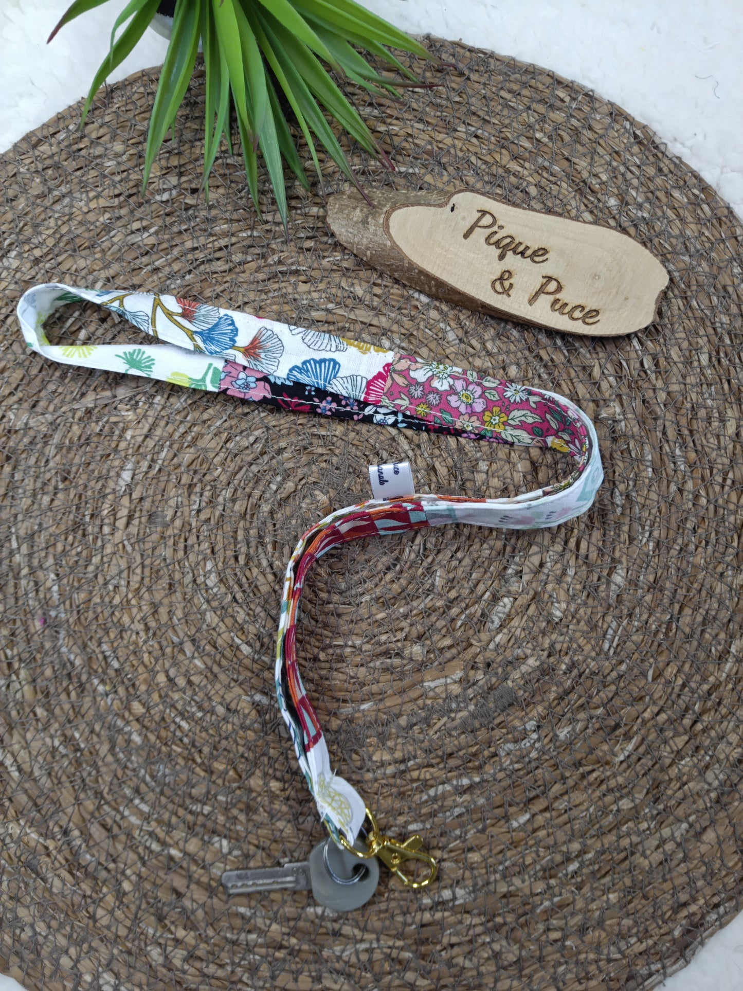 Cordon tour de cou clé/carte
